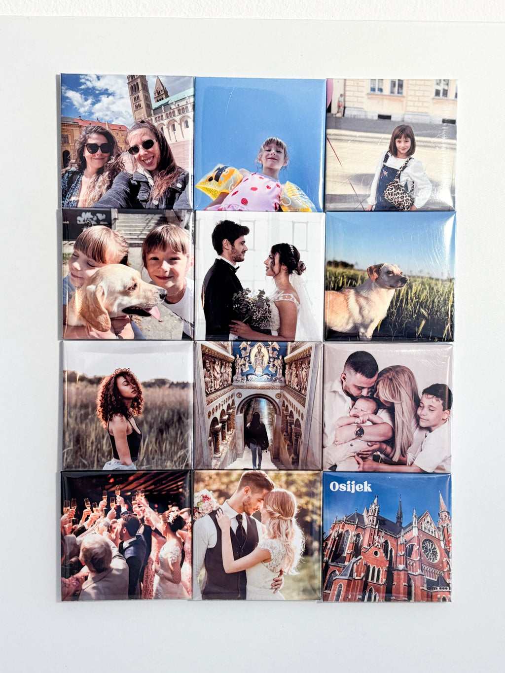 Family Set — 12 Magneta